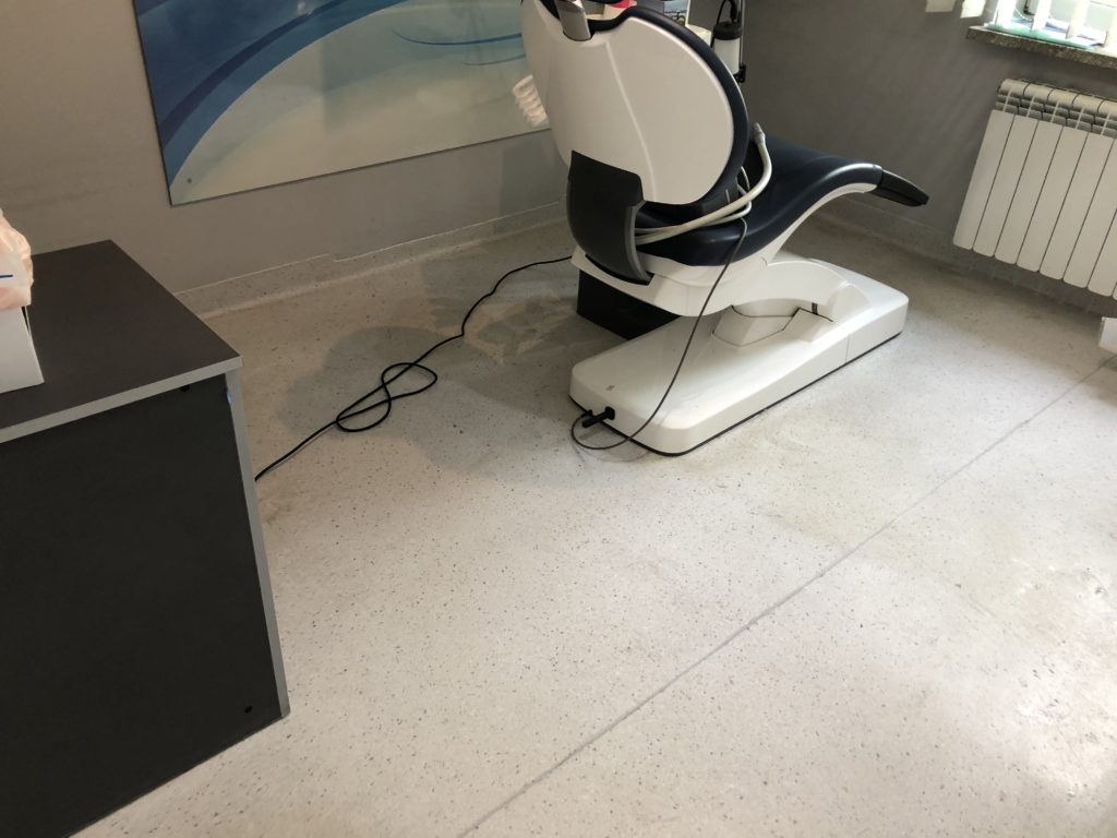 Wykładzina PVC po czyszczeniu maszynowym